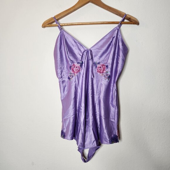 Victorias Secret Floral Embroidery Stretch Satin Romper Bodysuit Sexy Medium - Picture 4 of 10